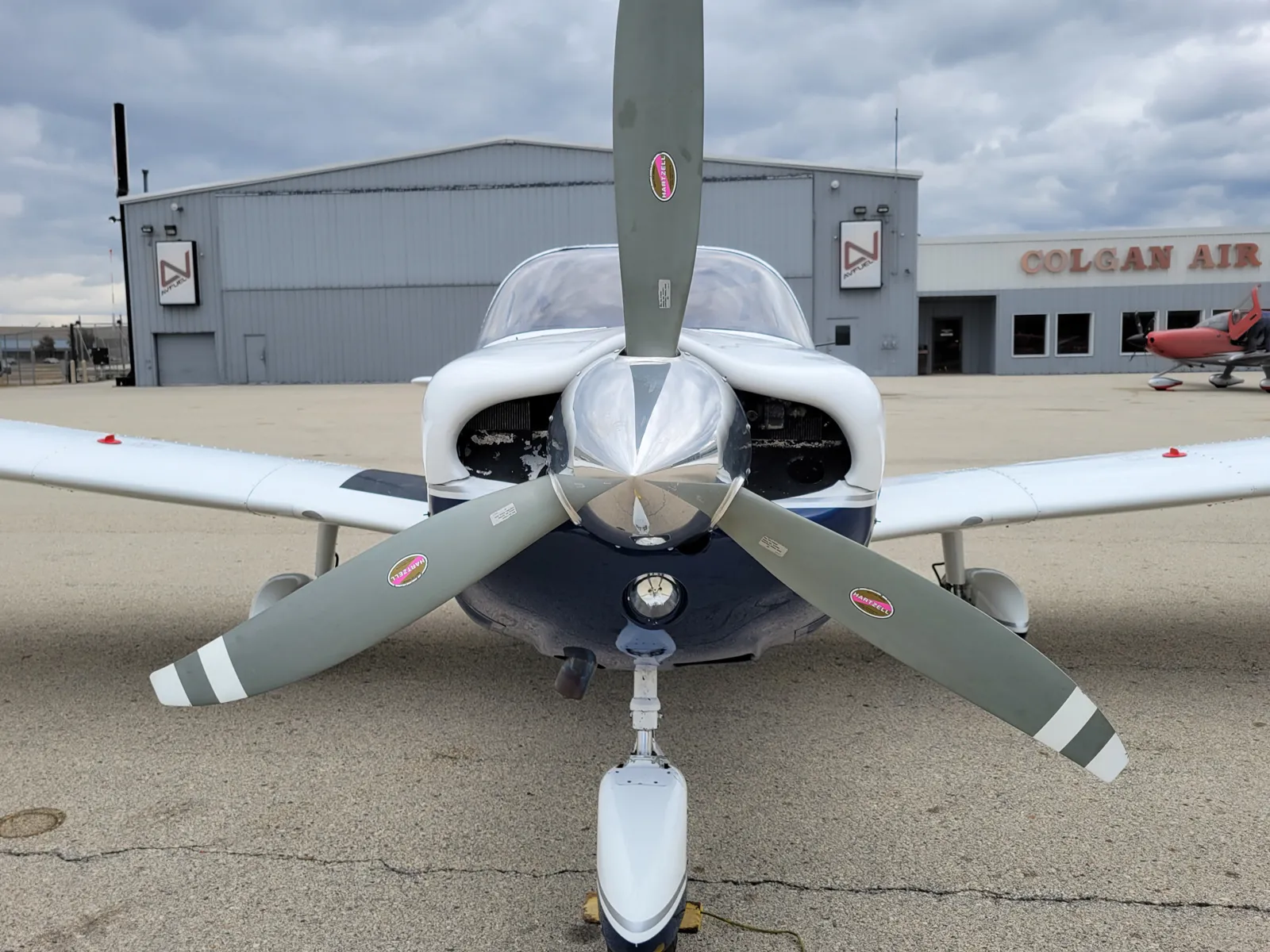 Head-on view of the three-blade propeller and cowling
